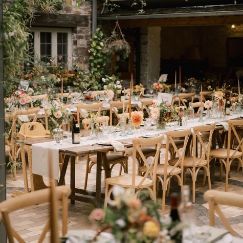 6 Ideas To Make Your Wedding Catering Sustainable